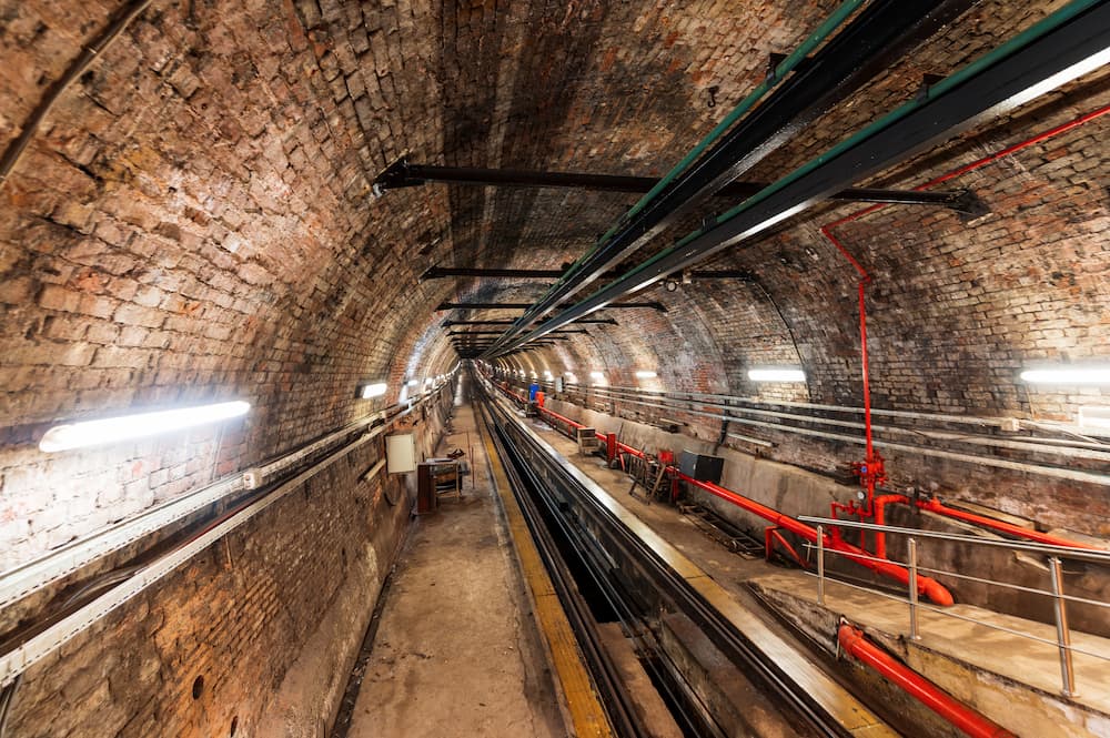 túnel en construcción